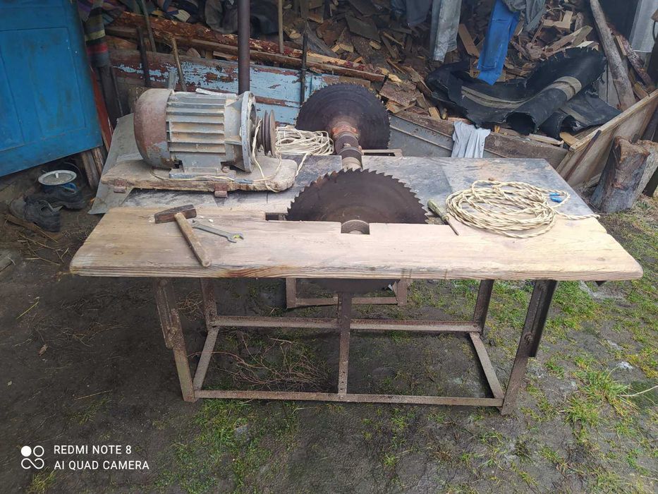 Деревообробний станок