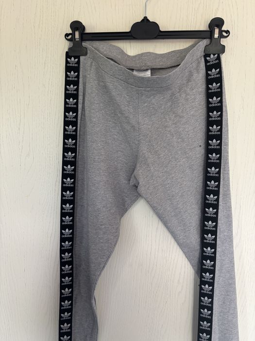 Szare bawelniane leginsy sportiwe adidas uniwersalne