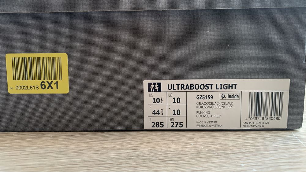 Adidas ultraboost light 44 2/3 nowe