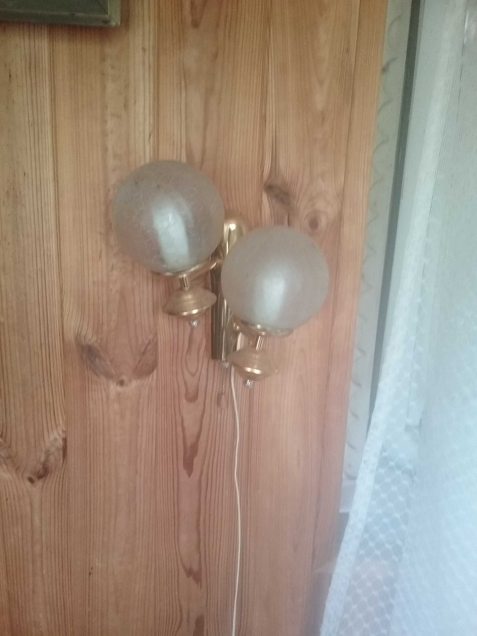 Св!тильник на 2 лампочки,ночничок
