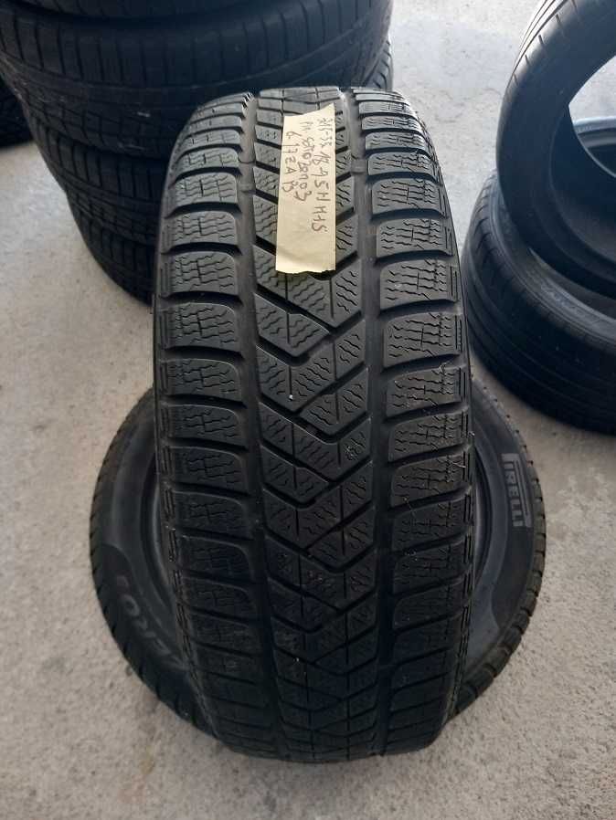 2 pneus 215/55R18 Pirelli seminovos