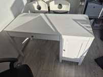biurko białe IKEA
