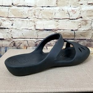 Sandały damskie klapki Crocs granatowe, czarne, błękitne W6 36