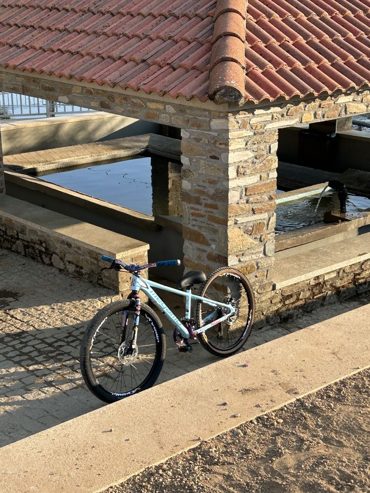 Bicicleta aro 26 pra grau