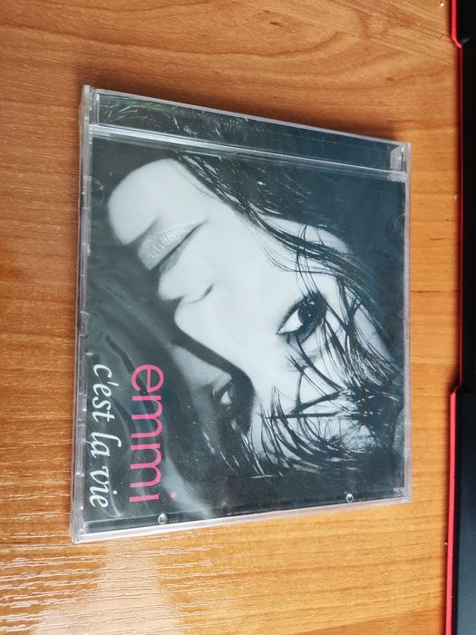 Emmi - "C'est La Vie" CD NOWA