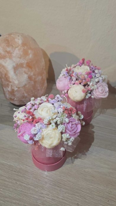 2 flower boxy wykonane ze świec sojowych zapachowych