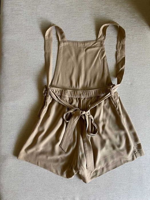 Venda de macacão H&M