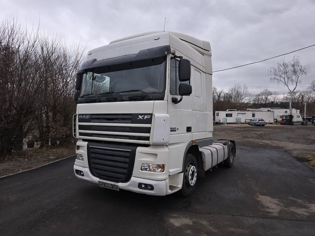 Бампер DAF XF 2006- разборка даф икс ф запчастини