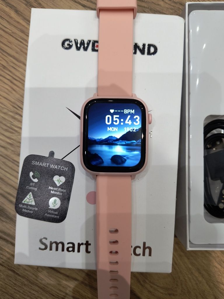 Smartwatch Gwenland 4.65cm Nowy