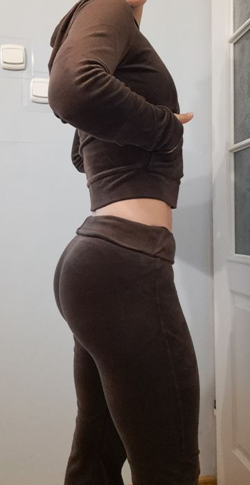 Welurowe milusie dresy dzwony