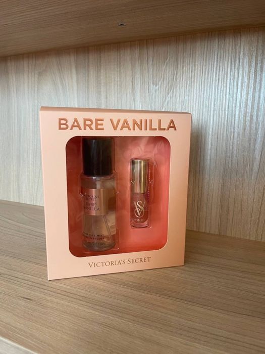 Zestaw prezentowy Bare Vanilla Mgiełka+błyszczyk do ust