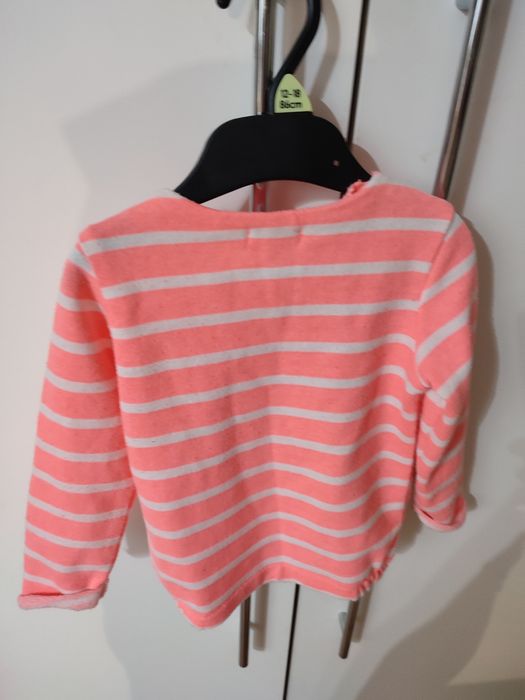 Sweterek zapinany 86