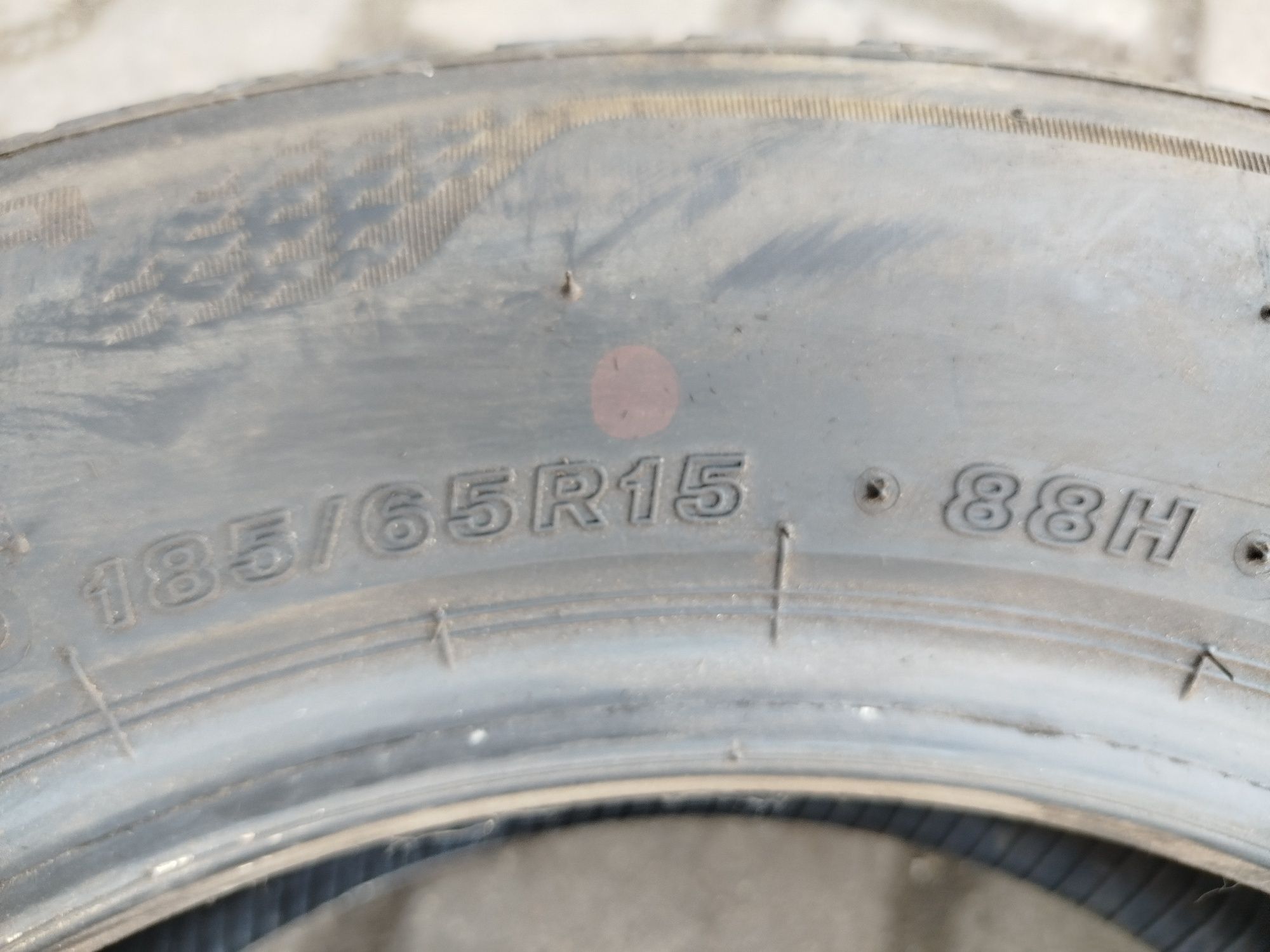 Opony letnie Bridgestone 185/65R15