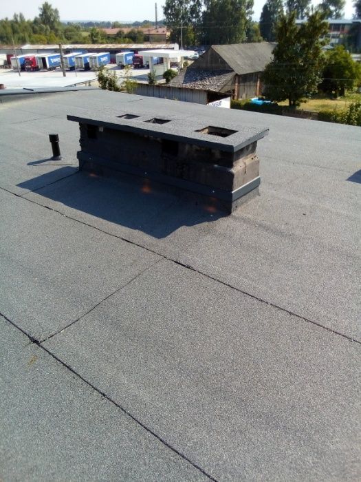 Serwis naprawa dachów pokrycia dachowe obróbki dekarskie