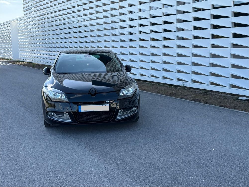 Renault megane 3 coupe GTline