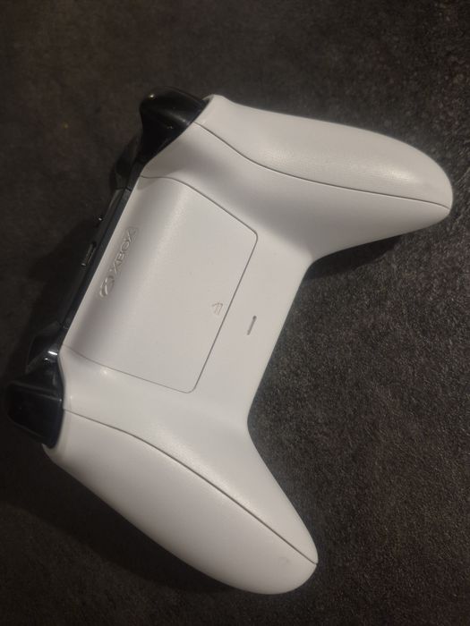 Pad Xbox One/PC biały, oryginalny, model 1708