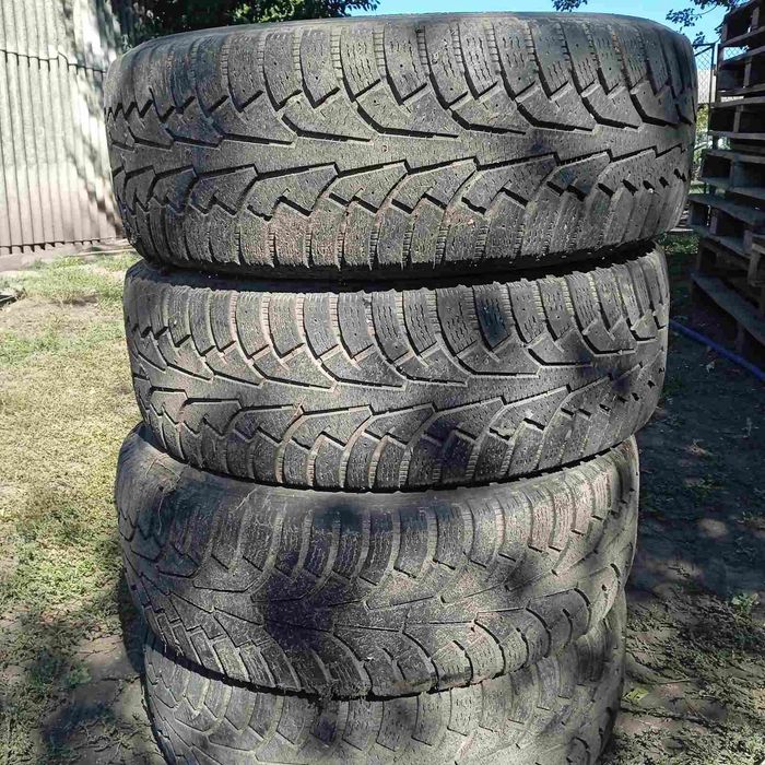 Зимова резина R18  Nokian Hakkapeliitta