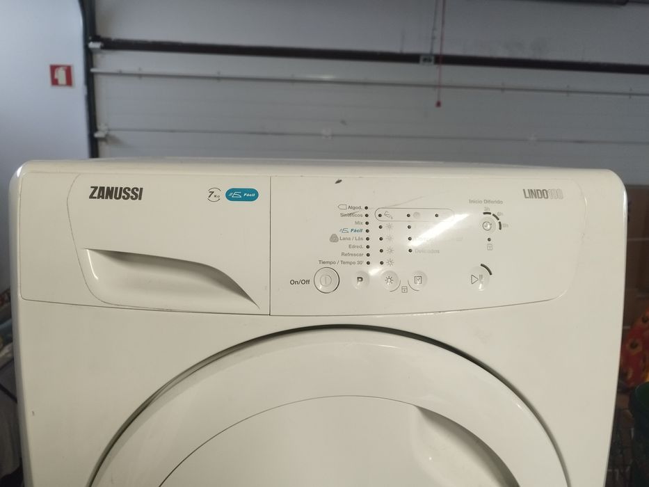 Máquina Secar Roupa Zanussi 7kg