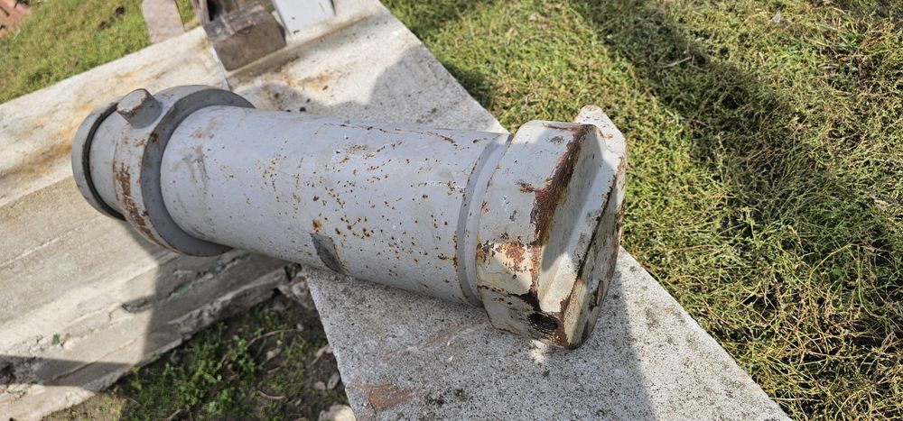 Siłowniki siłownikiem przyczepy wywrotki