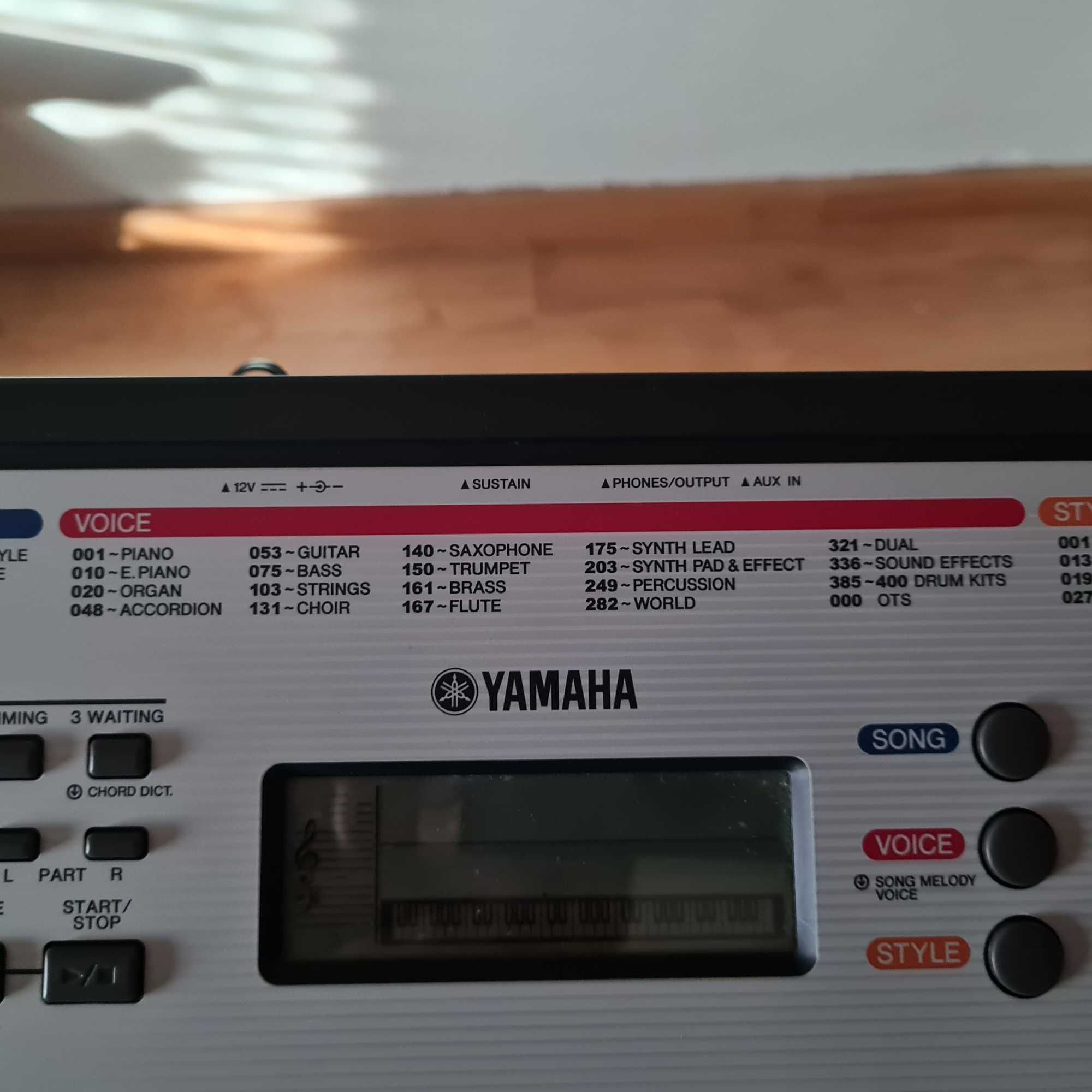 Teclado Yamaha YPT - 260