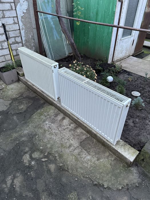 Стальной радиатор (2 шт) buderus, korado. Радиаторы