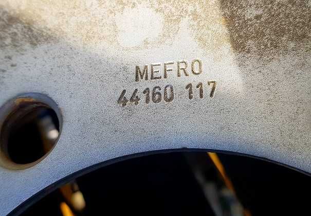 Felgi stalowe Mefro 44160 NOWE 13x18"  ET 0 średnica otworu 160mm