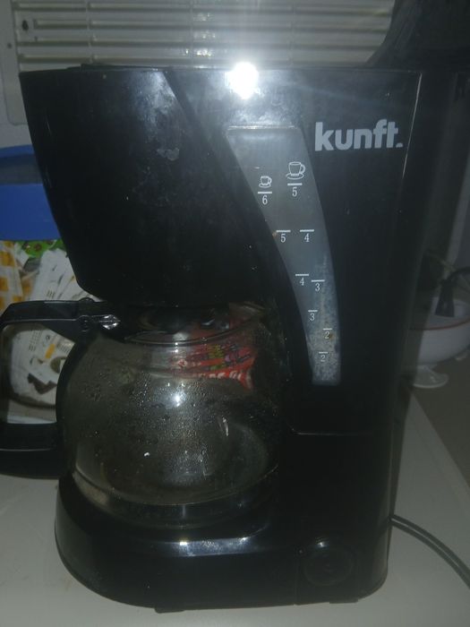 Maquina de café  knfut