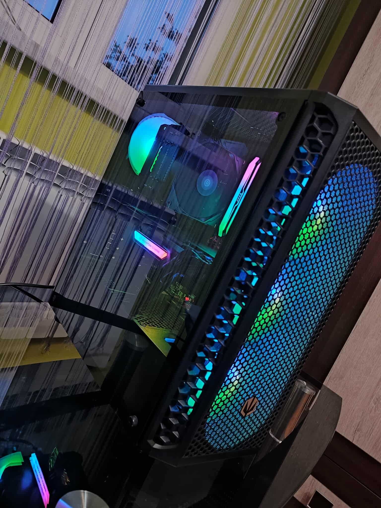 Komputer Gamingowy /R7 5800X/ RX 6800XT 16GB/ 32GB RAM/ 1TB SSD NOWY!!