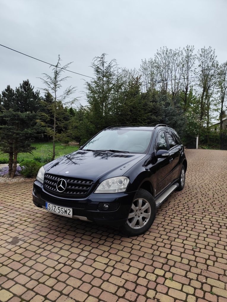 Mercedes-Benz ML W-164