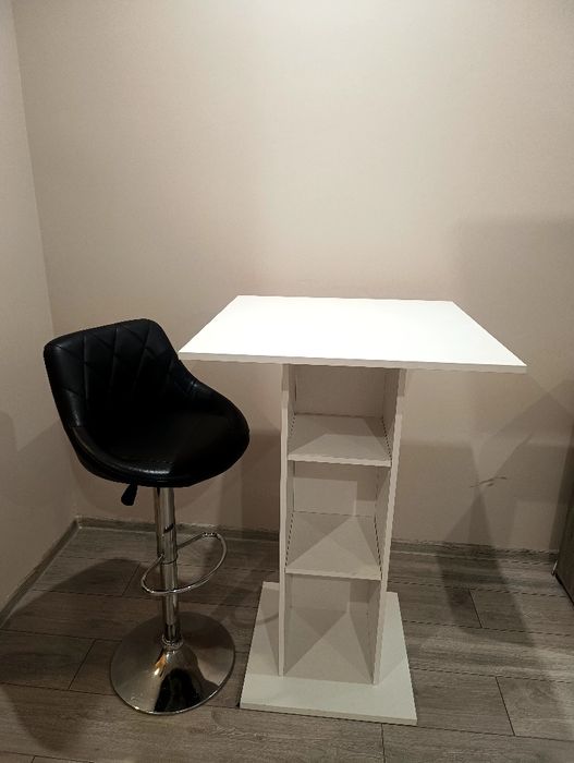 Stolik barowy plus hoker barowy