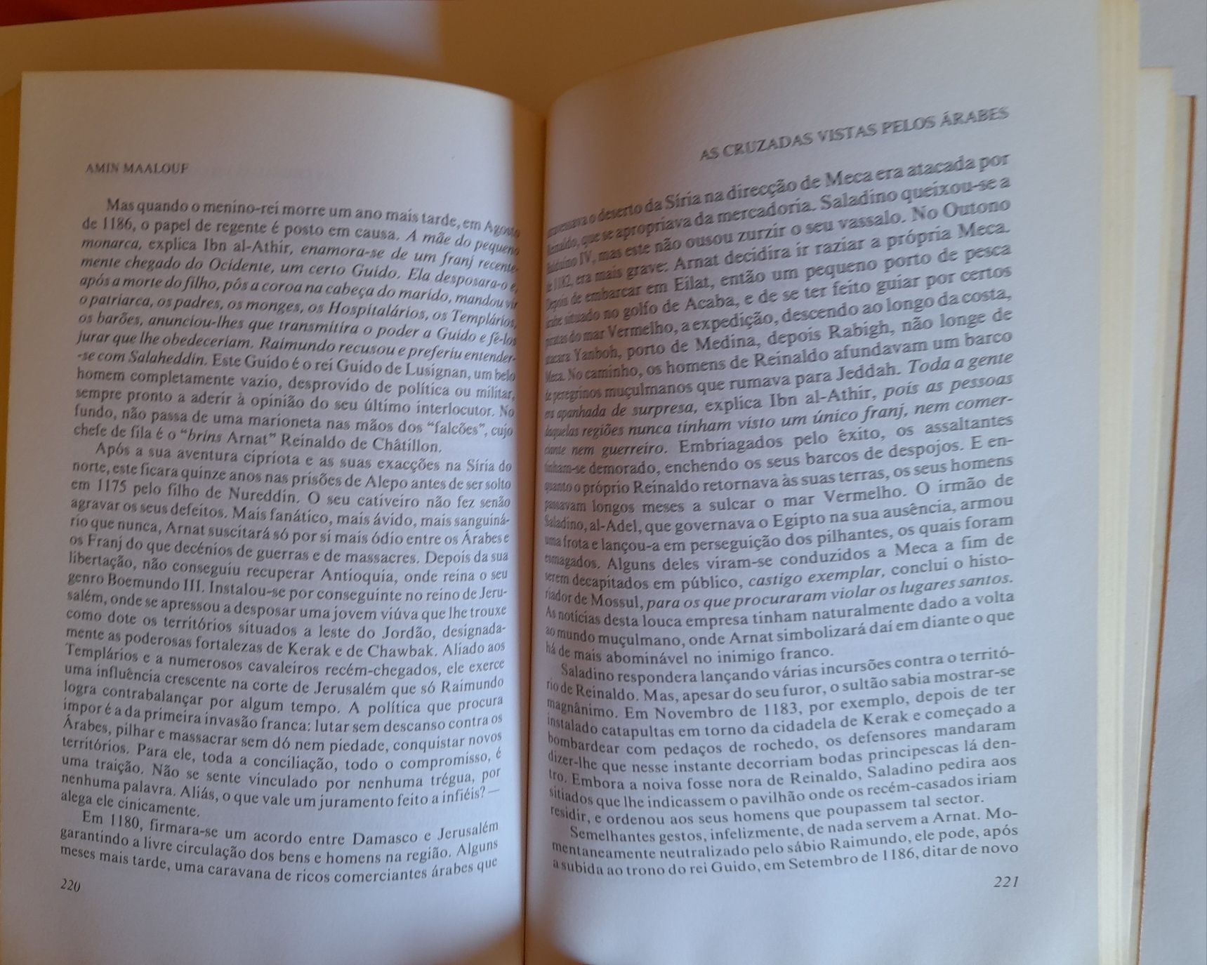 "As Cruzadas vistas pelos Árabes" de Amin Malouf.