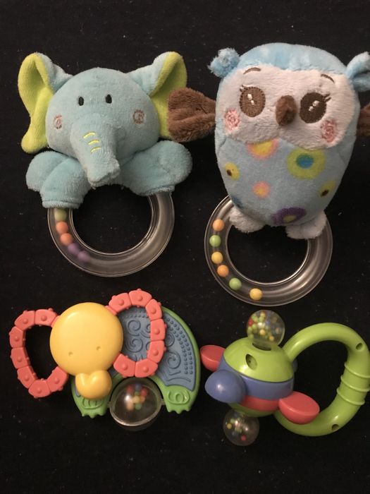 Grzechotki zestaw 4 st