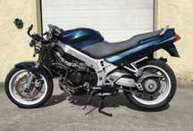 Honda VFR 750 F RC36