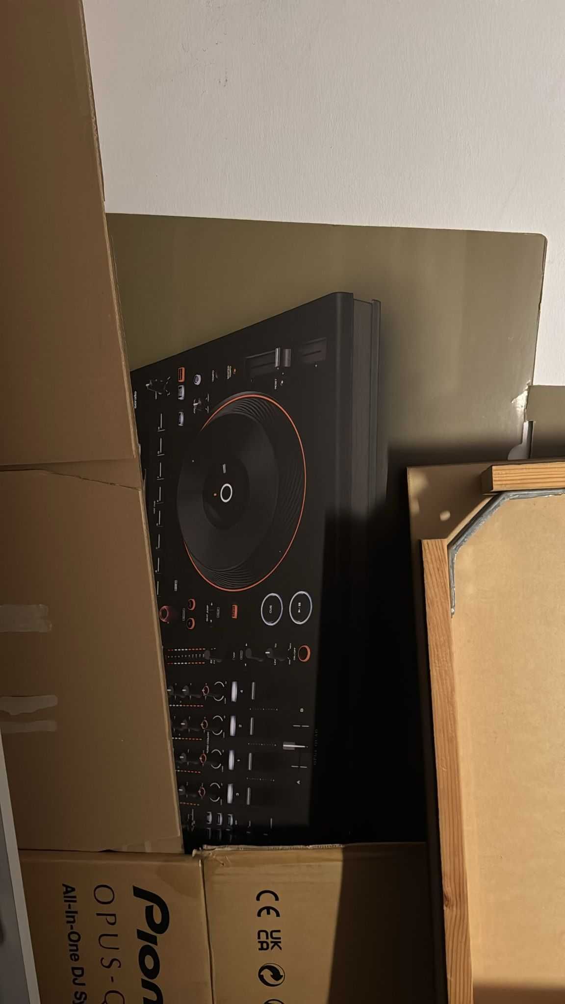 Pioneer DJ Opus-Quad + torba UDG + Decksaver (na gwarancji)