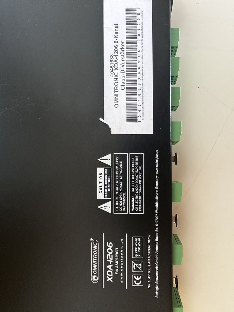 Omnitronic XDA-1206 – aktywny rozdzielacz XLR 6x OUT 1U rack 230V