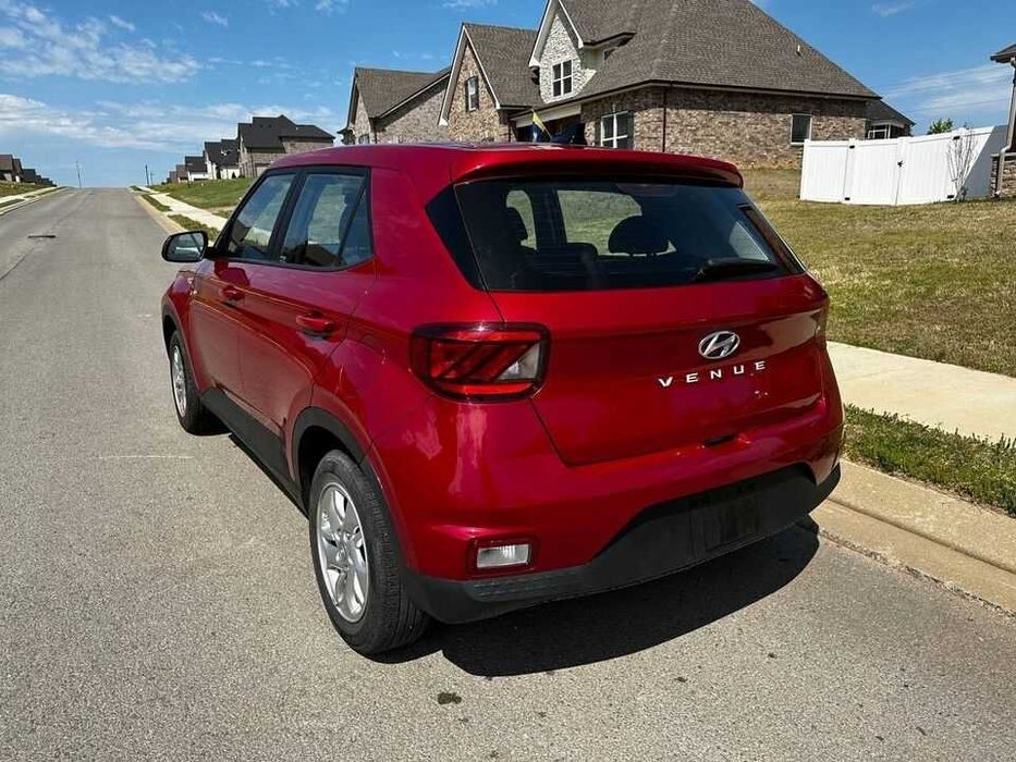 2021 Hyundai Venue SEL