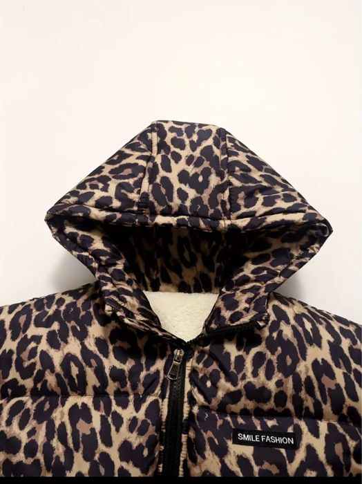 НОВА Зимова куртка на дівчинку 4-5 років , пуховик