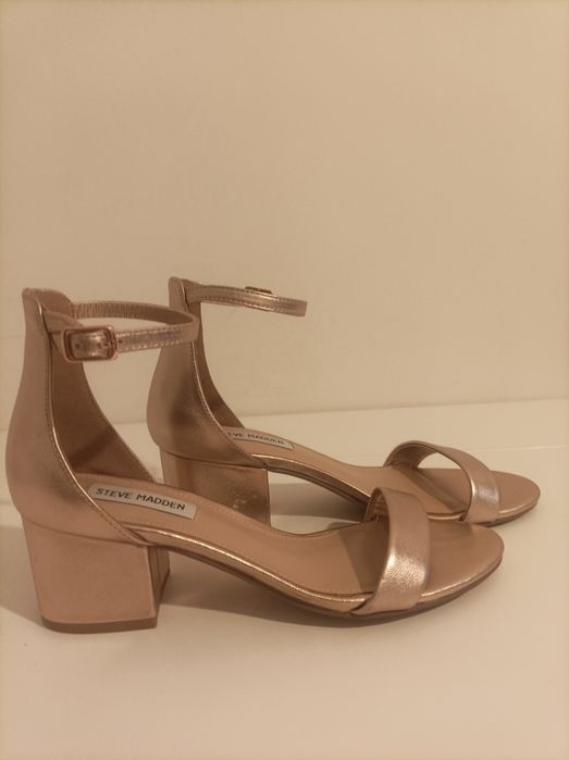 Nowe, Śliczne damskie pantofelki. Steve Madden.