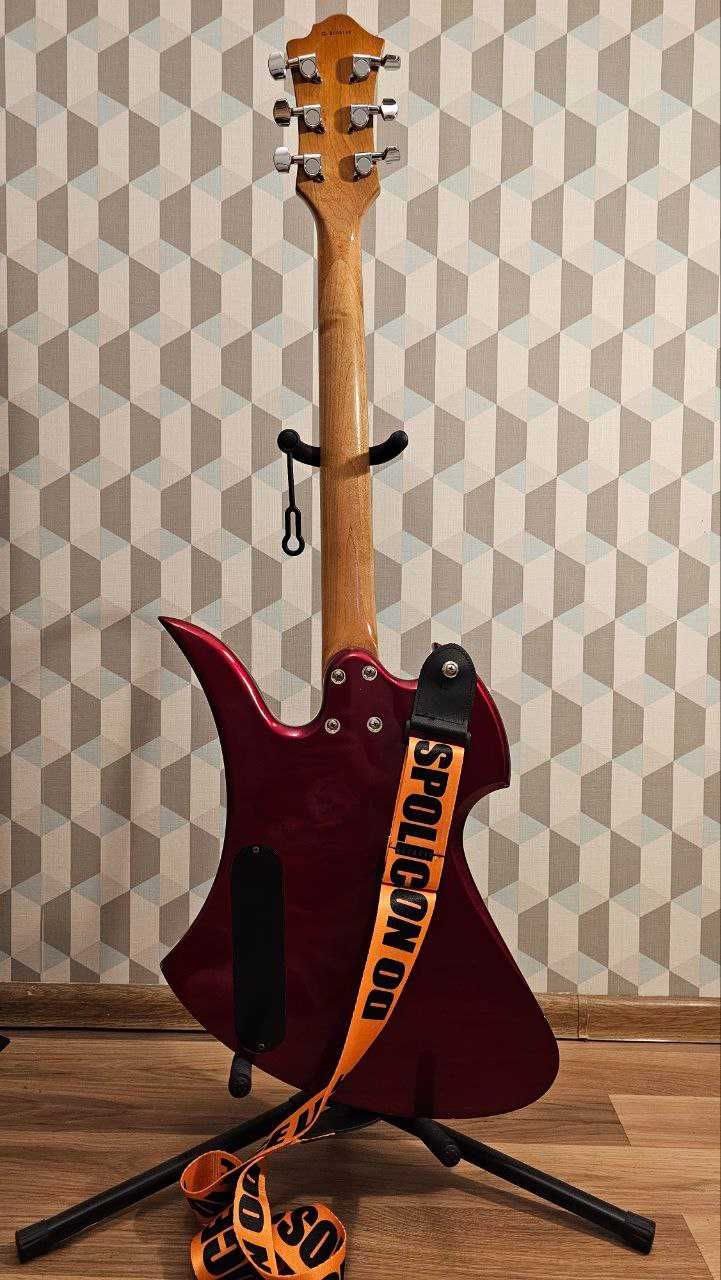 B.C.Rich Mockingbird