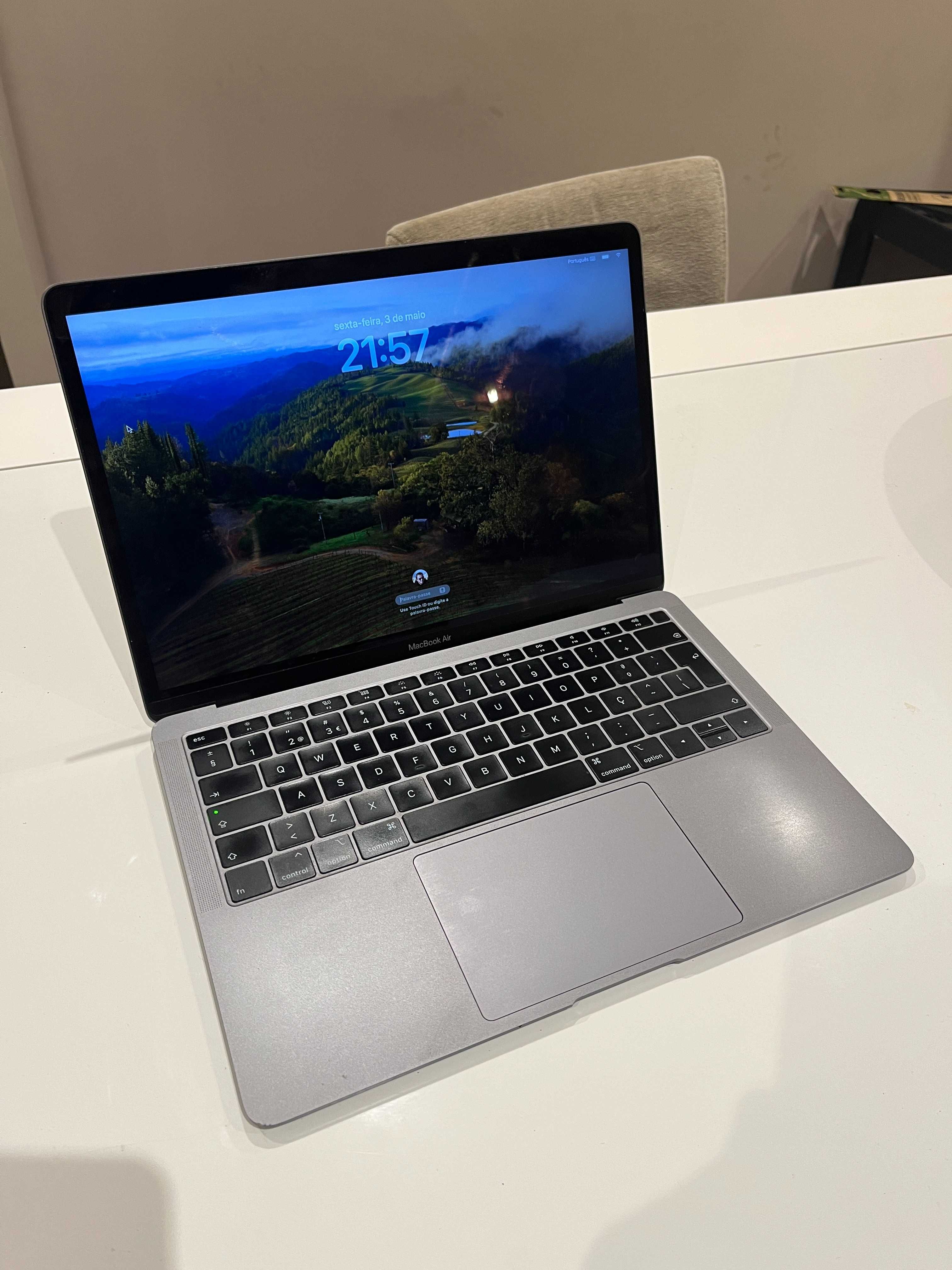 Macbook Air 2018 spacegray