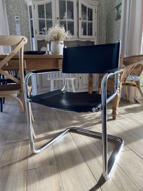 Krzeslo typu Bauhaus