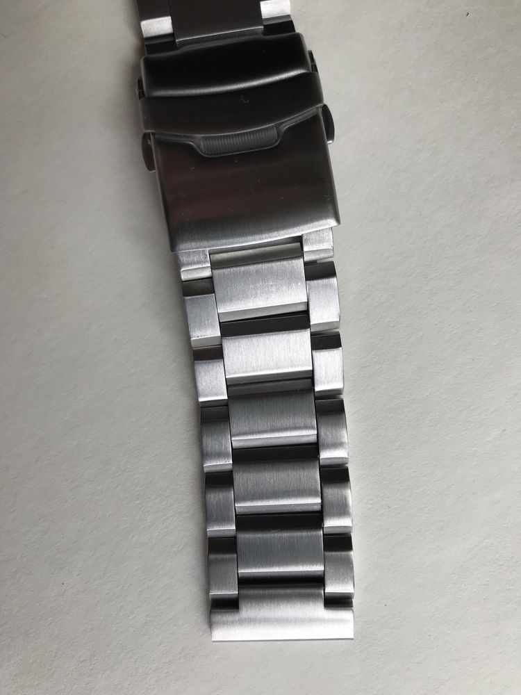 Литой браслет для часов, нержавеющая сталь 22 мм