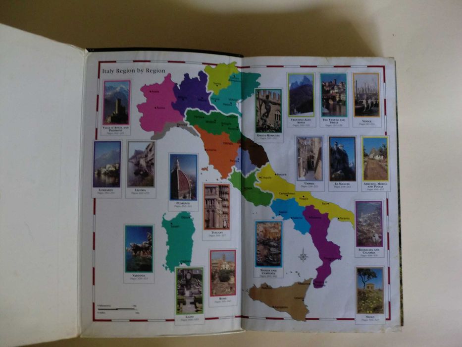 Italy
Eyewitness Travel Guides
