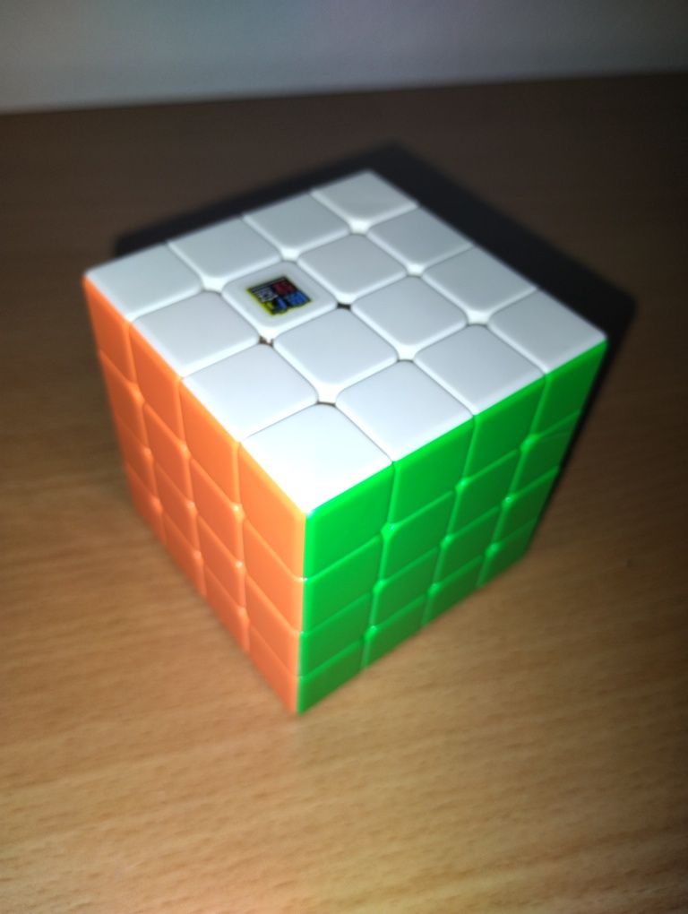 Cubo mágico - 4x4x4 e 5x5x5