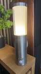 Lampa kinkiet elewacyjny z czujnikiem ruchu