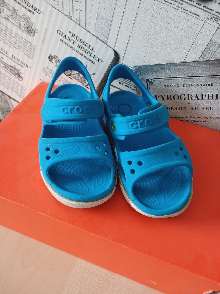 Продам сандали Croks c9