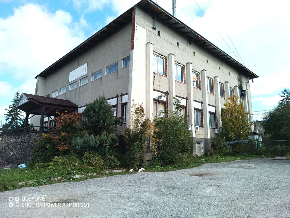 Виробничі приміщення, готель, ресторан, склад