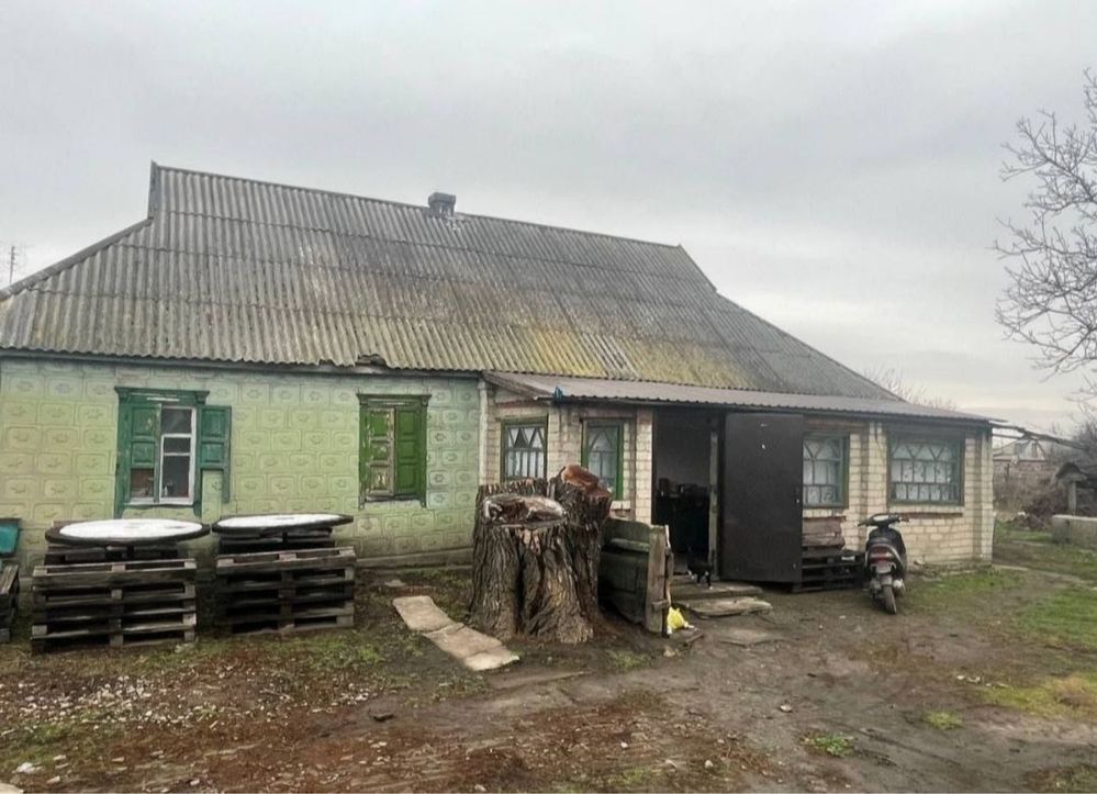 Продам дом в селе Богуслав