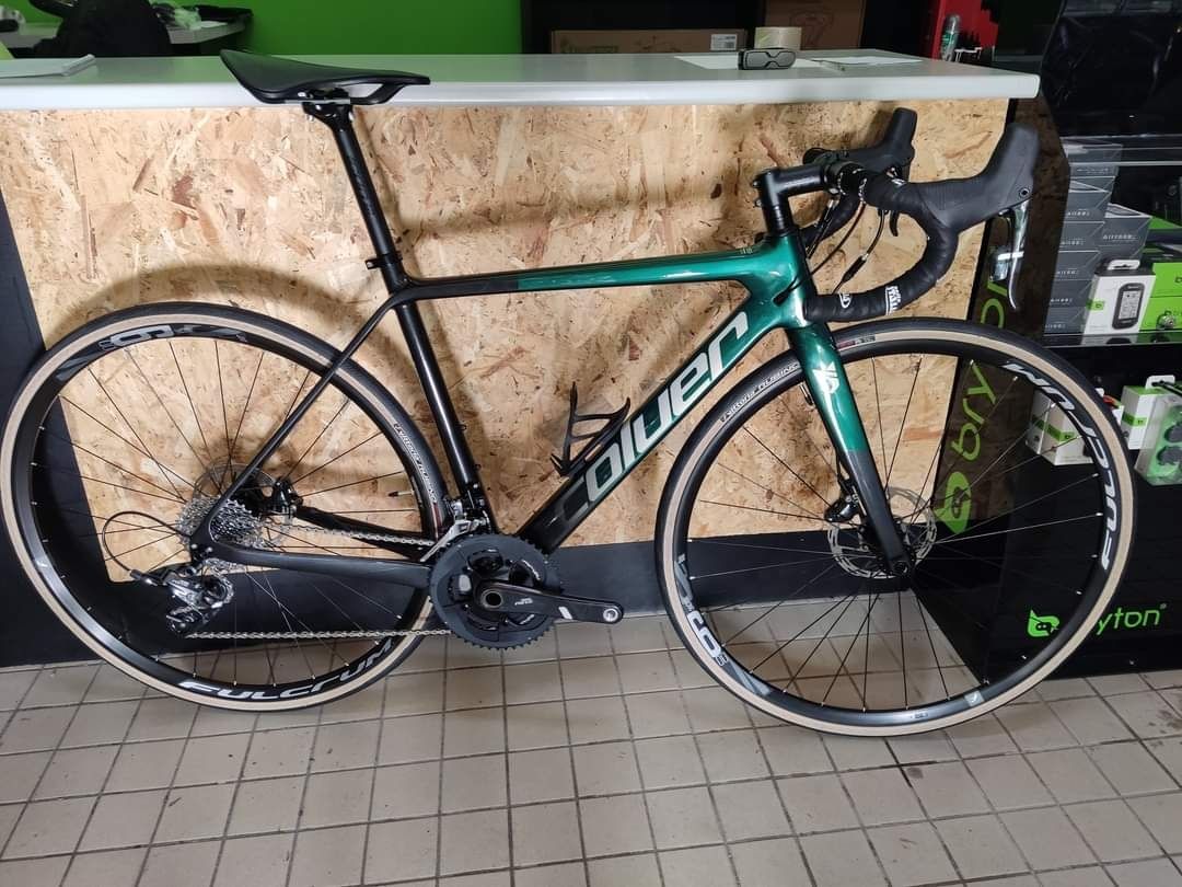 Bicicleta de disco carbono m sram force.