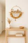 Circulo com flores secas
